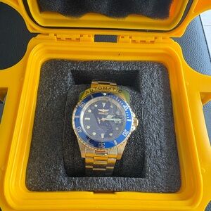 Invicta Pro Diver Coin-Edge Automatic Mens Watch with case - 40mm, Gold (8930OB)